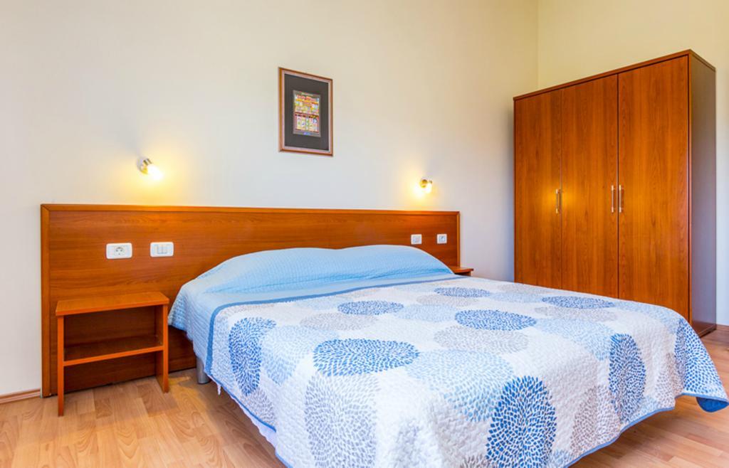 Apartment Mirjana Pula Ruang foto